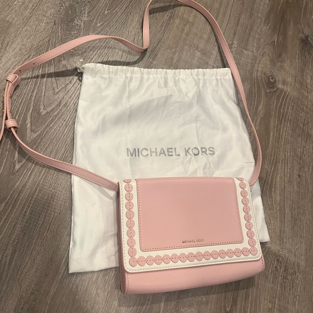 Michael Kors Light Pink And White Crossbody Shoulder Bag Purse EUC